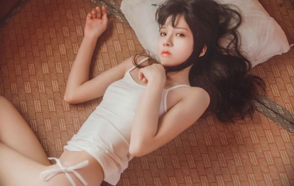 免费人成激情视频在线观看_4K高清电影在线