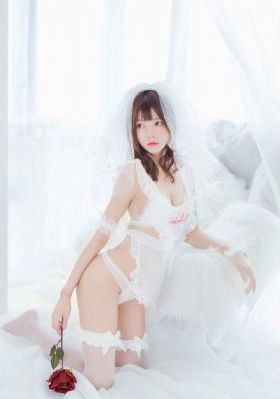黑丝美女合集_BD国语高清完整版播放