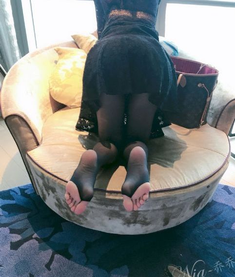 高清亚洲美女一区_电影免费国语