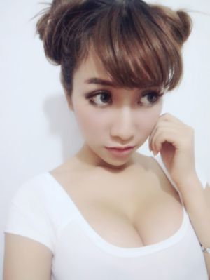 国产午夜精品一区二区视频_蓝光超清免费观看