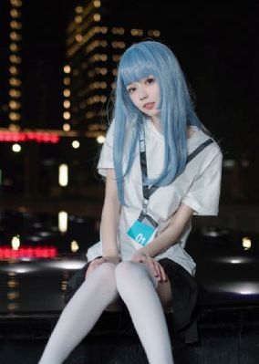 娇妻趴跪着掀裙子调教麻豆_高清在线观看视频