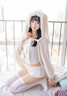 日本骚女屁股映画不卡免费高清一区_1080P视频大全